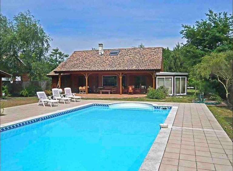 Villa 10 pers avec piscine privée et accès tennis - Ferienwohnung Lacanau