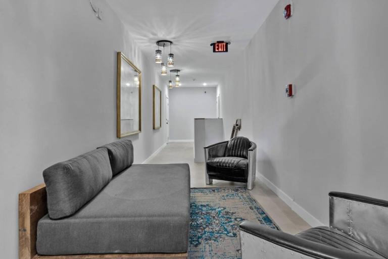 Anselmo Brickell Apartments - B&B Miami
