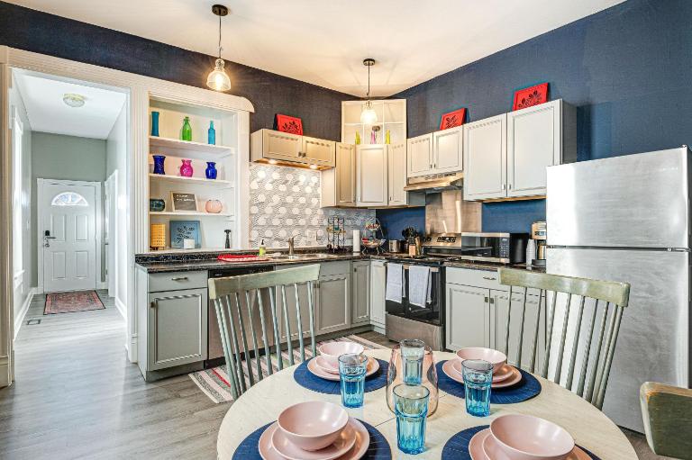 Pet-Friendly Indianapolis Retreat Near City Center - B&B Indianapolis