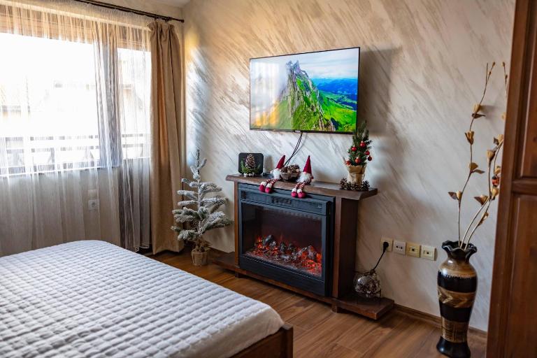 Bansko home with a Mountain view - B&B Bansko