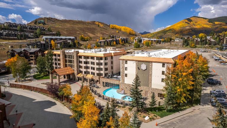 1bd 274 Perfect Location with Pool and Hot Tub - B&B Crested Butte
