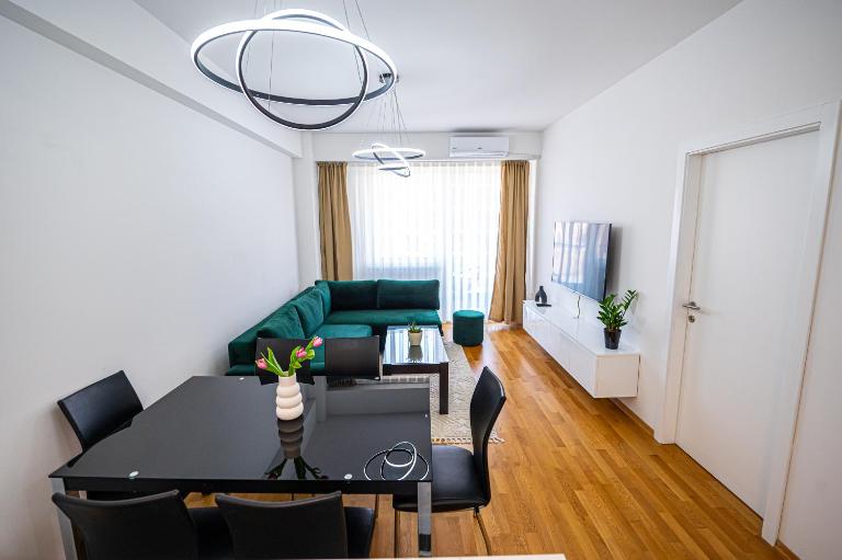 Dreamscape Lux Apartment Skopje - B&B Skopje