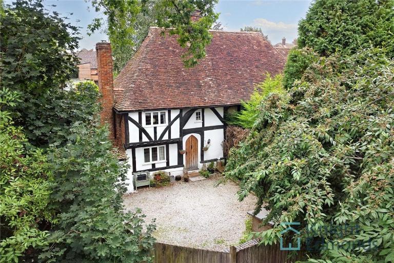 500 yr old Cottage with historic park at the gate - Ferienwohnung Maidstone