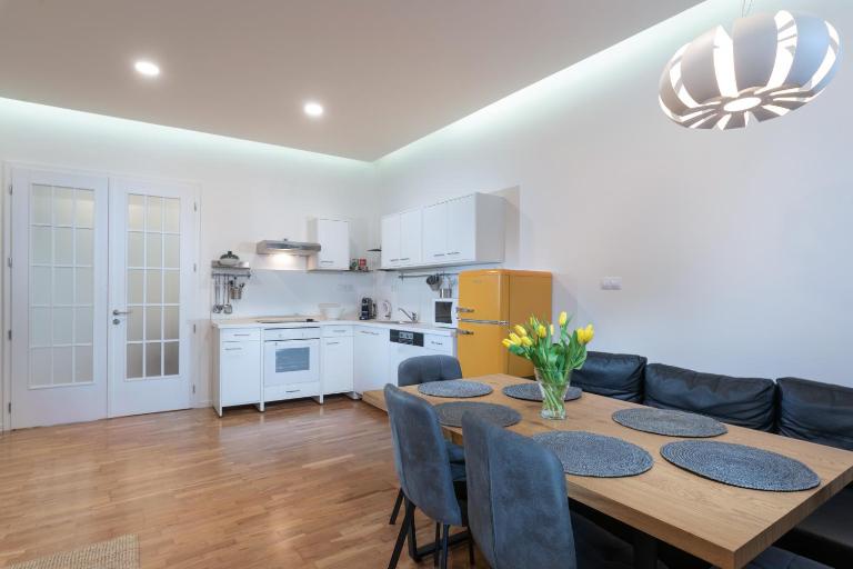 Masiarska Apartment 3 best Adress in City Center Kosice - Bed and Breakfast Košice