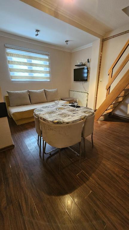 Apartman 202 - Ferienwohnung Kopaonik