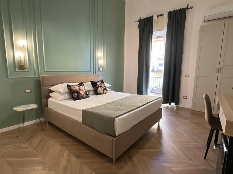 Sciòrooms - B&B Nápoles