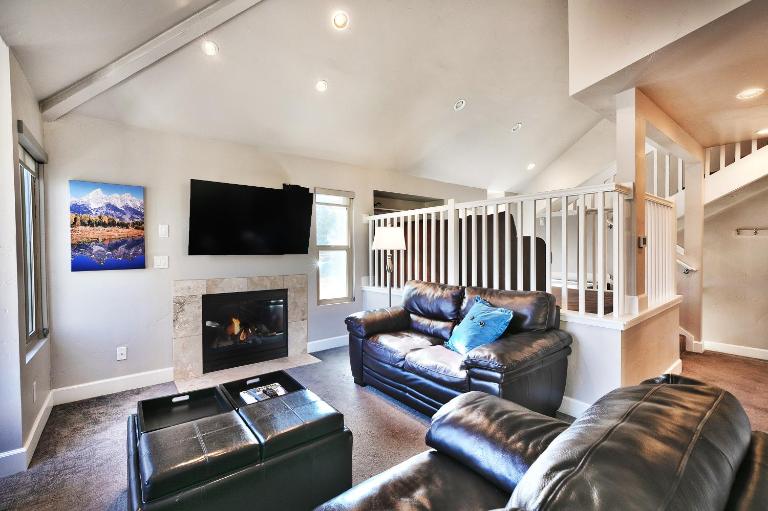 Canyons Village Hidden Creek, Private Hot Tub - B&B Park City
