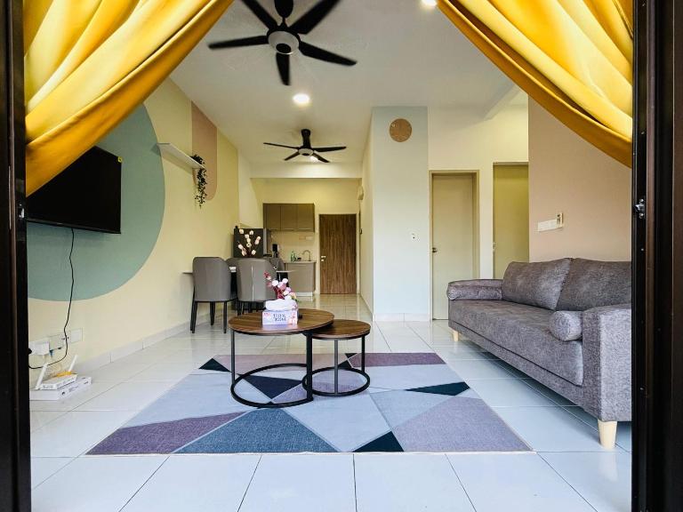 Lili Residence A-19 - B&B Kampung Baharu Nilai