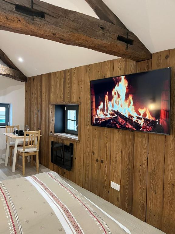 Atyp'Home Chalet en centre ville - Ambiance chaleureuse - B&B Bourg-en-Bresse