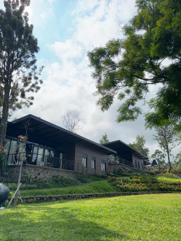 Annapurna Resort Puncak - Ferienwohnung Tegalbatu