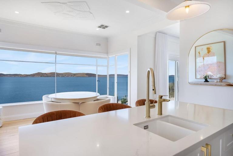 Waterfront luxe- a Hobart oasis - B&B Suntop