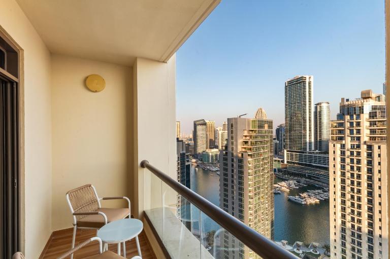 2BR Marina View - Beach Access - Sleeps 8 in JBR - Ferienwohnung Dubai