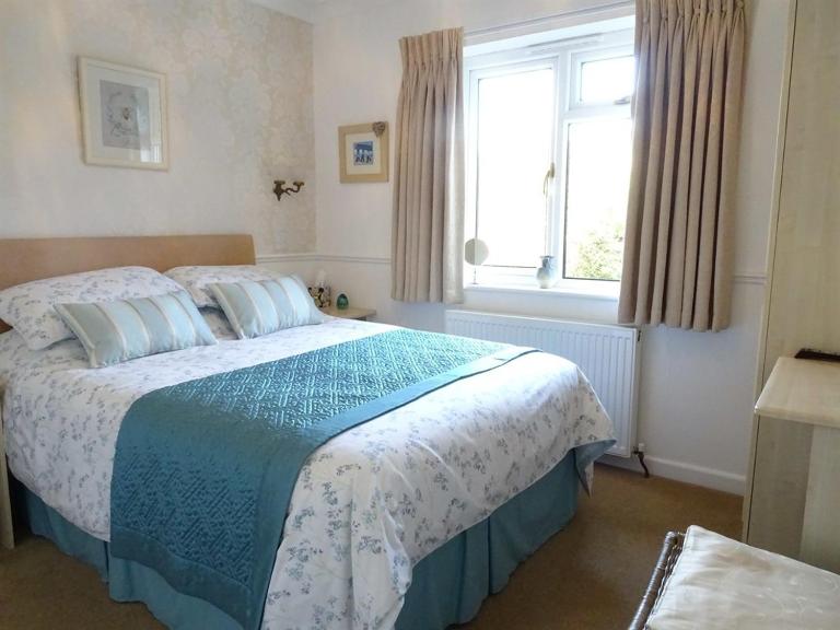 Honey Lodge - B&B Broadstone