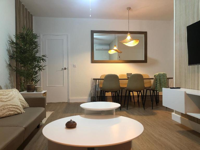 ALOJA Diseño acogedor 3 habitaciones - Bed and Breakfast El Puerto de Santa María