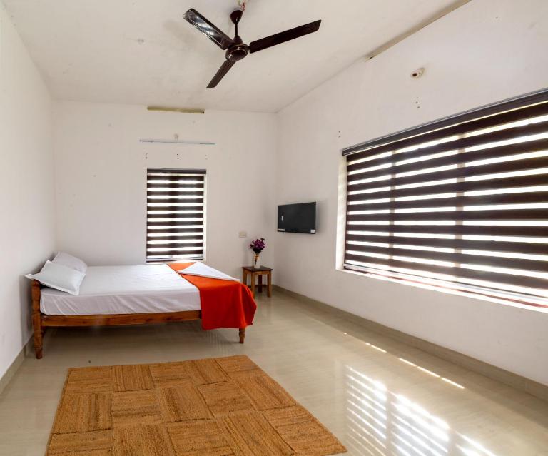Rams Guest House Samudra-Walk to Cliff,Odayam,Black Beach Varkala - Bed and Breakfast Varkkallai