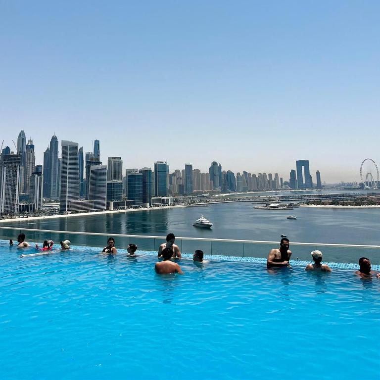 Apartment on Palm Jumeirah Beach Parking - Ferienwohnung Dubai