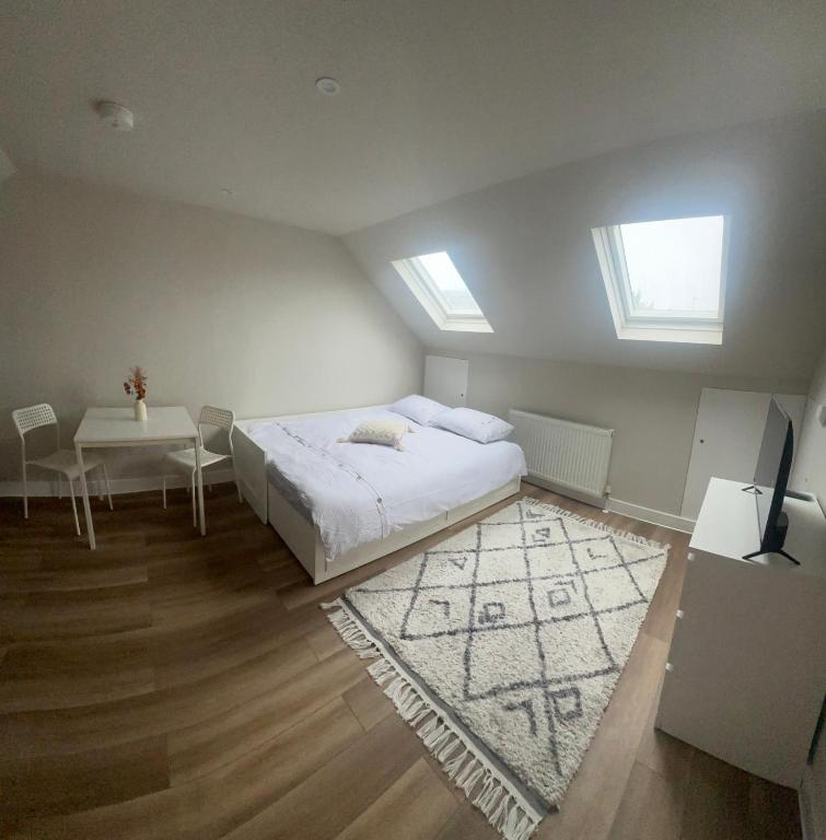 Lovely Studio - Bed and Breakfast Brentford
