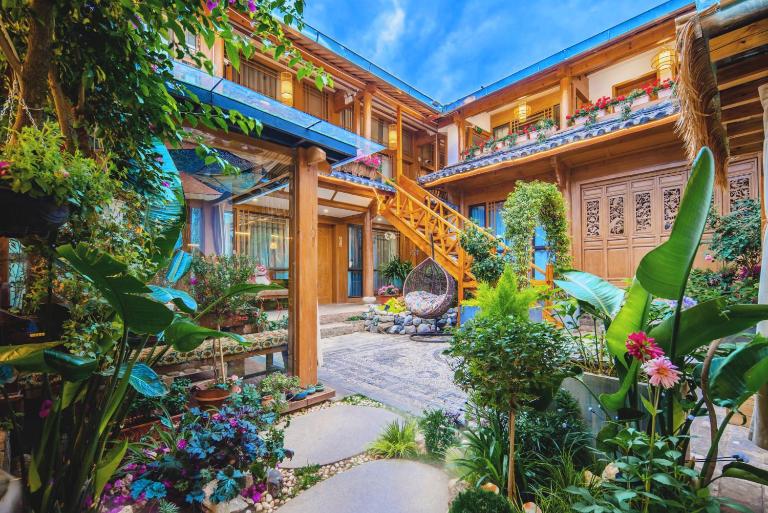 Lijiang Quiet Lights Garden Designer Hotel Serene Haven Zhongyi Mufu Branch Old Town of Lijiang - B&B Lijiang