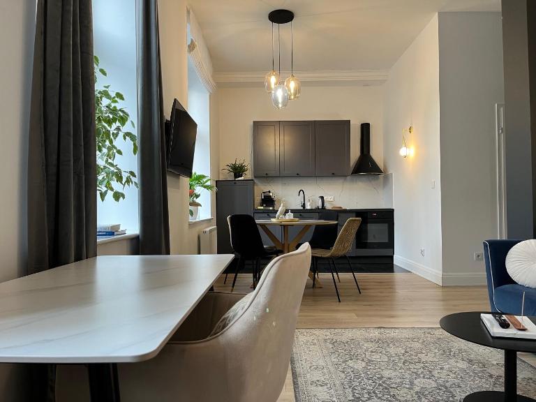 Ara Apartamenty - Bed and Breakfast Toruń