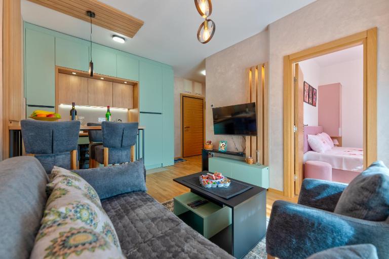 Lux Apartman Odiseja - sa garažom - B&B Zlatibor