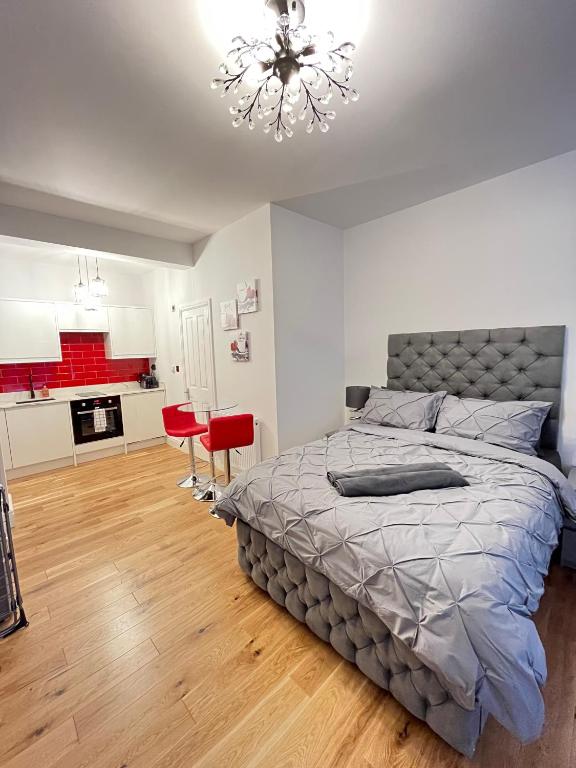 Luxury Studio Apartment in London - Walthamstow Village - E17 - B&B Londra