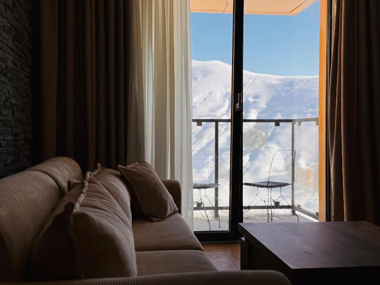 Touch the mountains, new gudauri - B&B Gudauri
