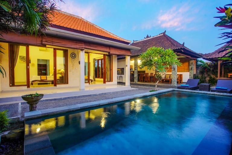 Puri Arta Villa - B&B Ubud