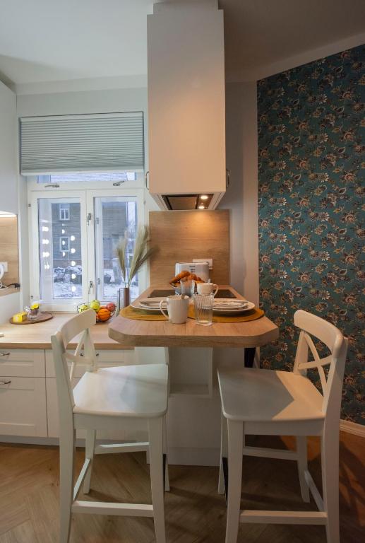 Comfort Stay at Tartu Woody Karlova & Free Parking 2A - B&B Tartu