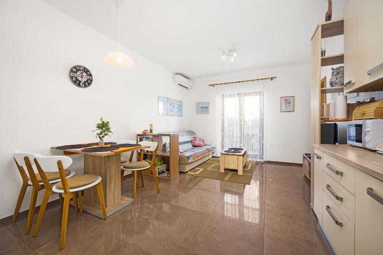 Apartment Tania - B&B Pola