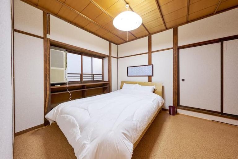Fujita Jet 2nd フジタジェット 2nd - Bed and Breakfast Osaka