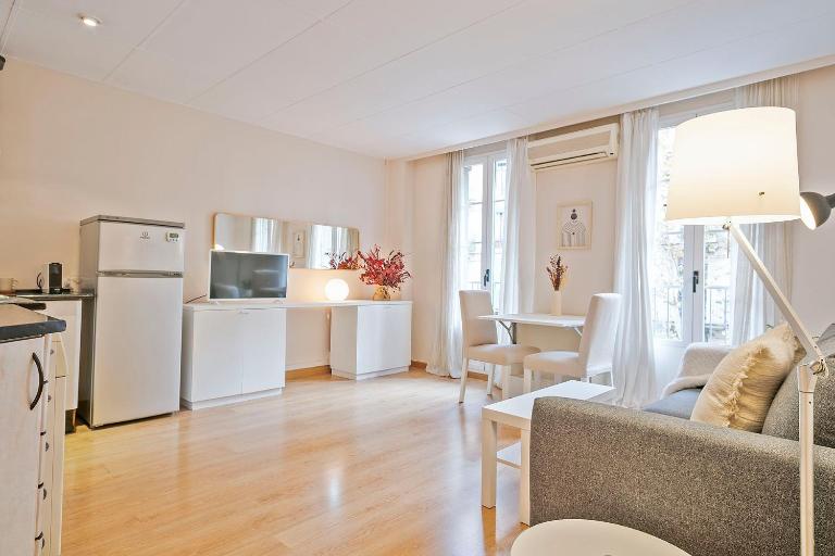 Winahost Barcelona Provenza - Ferienwohnung Barcelona