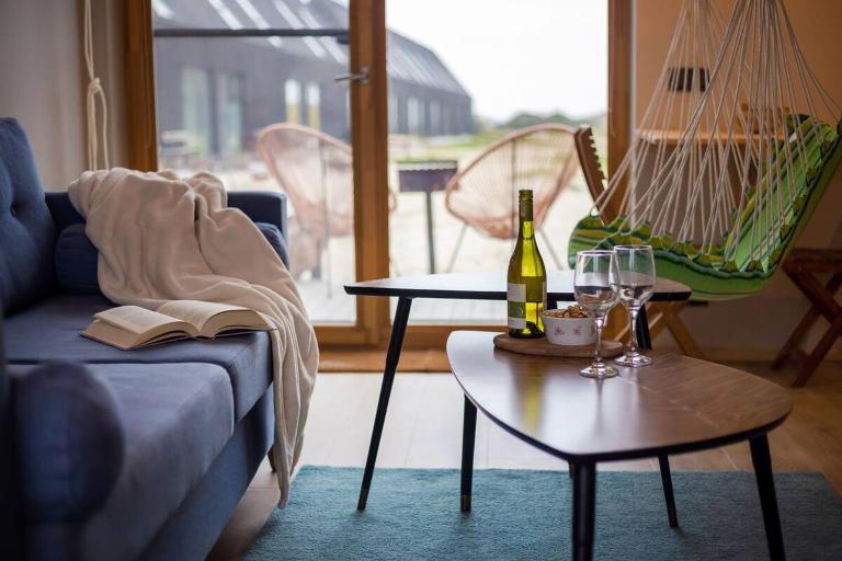 Modern Svencelė Cottage II-Friends and Family - Bed and Breakfast Svencelė