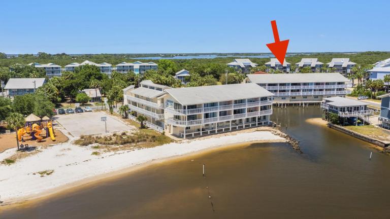 Island Getaway- Condo by the Gulf - B&B Cedar Key