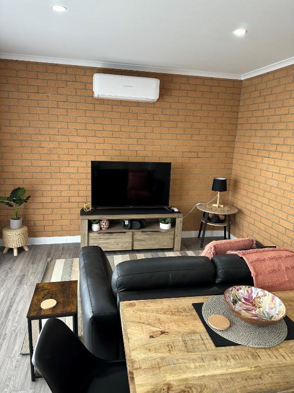 Lbarza Modern 1BR Apartment close to CBD - B&B Shepparton