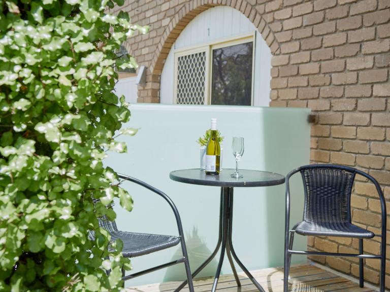 Arlingtons Holiday Accommodation - B&B Portarlington