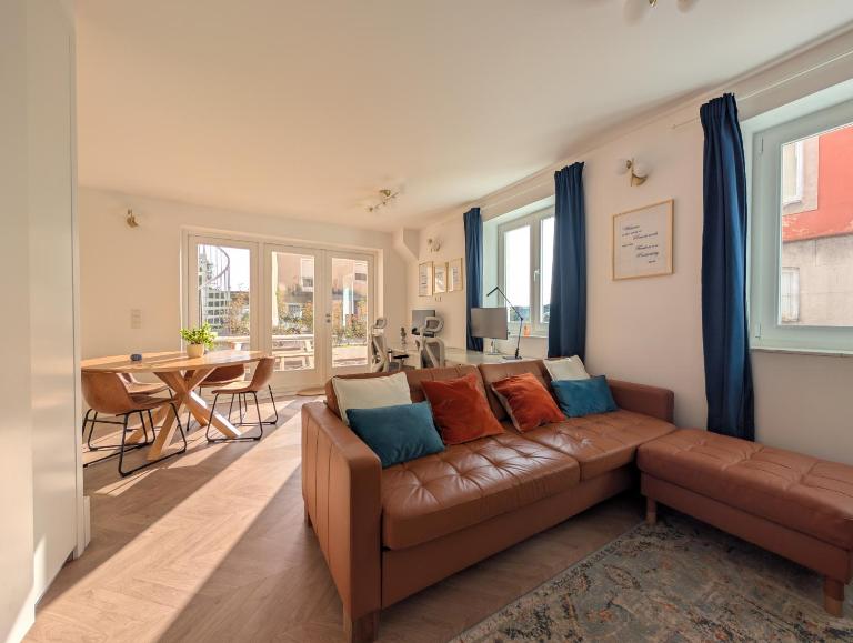 dvnest - Premium 1BR Apartment Designed for Remote Work - B&B Oporto