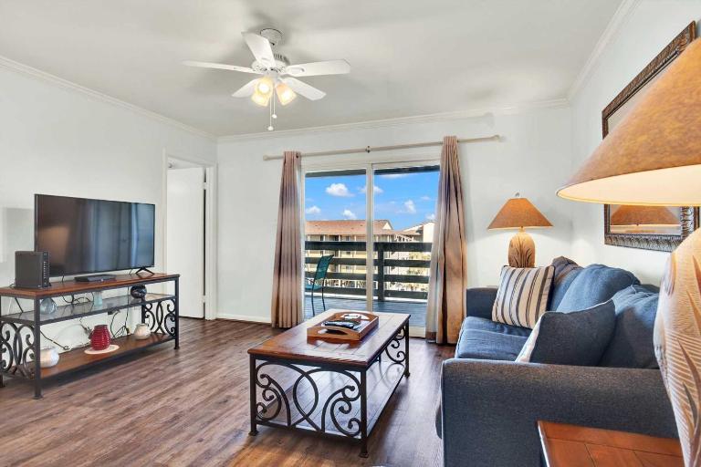 Lighthouse Point Rental 2C - B&B Tybee Island