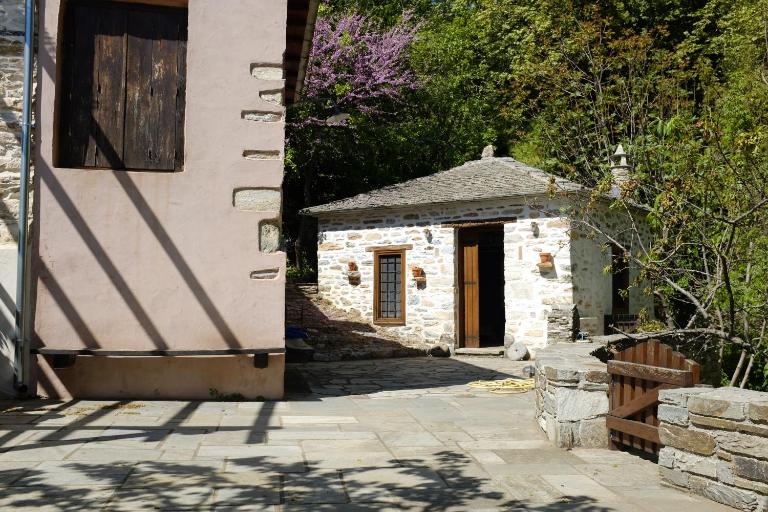 Home sweet little home -next to 'Home sweet home'- - B&B Agios Georgios Nileias