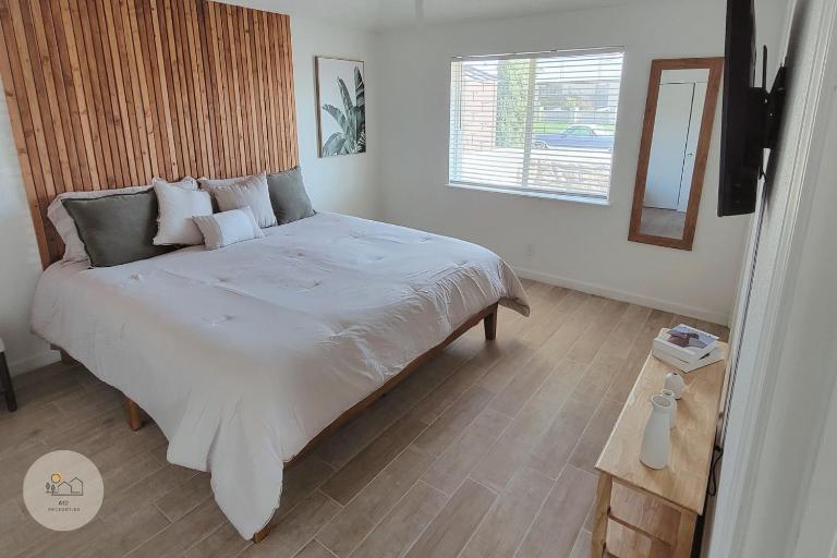 Spacious Family Friendly House 10 min to Zaragoza - Ferienwohnung El Paso