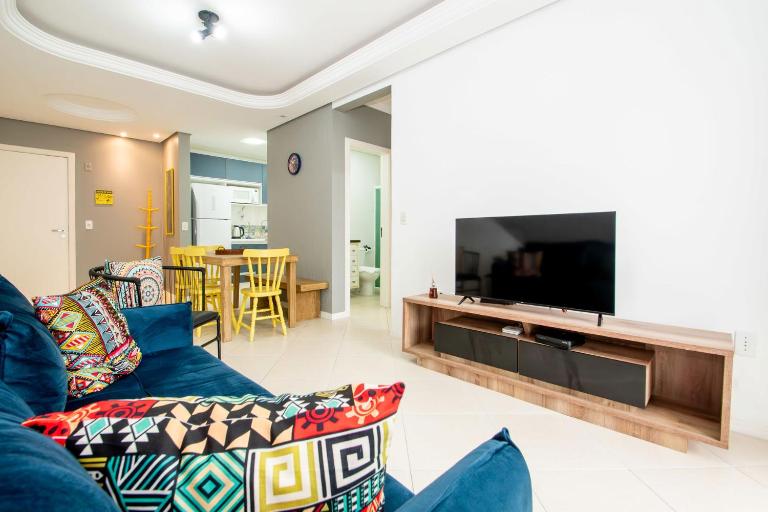 Apto junto a praia em Canasvieiras UQ9723 - Chambres d'hôtes Florianópolis
