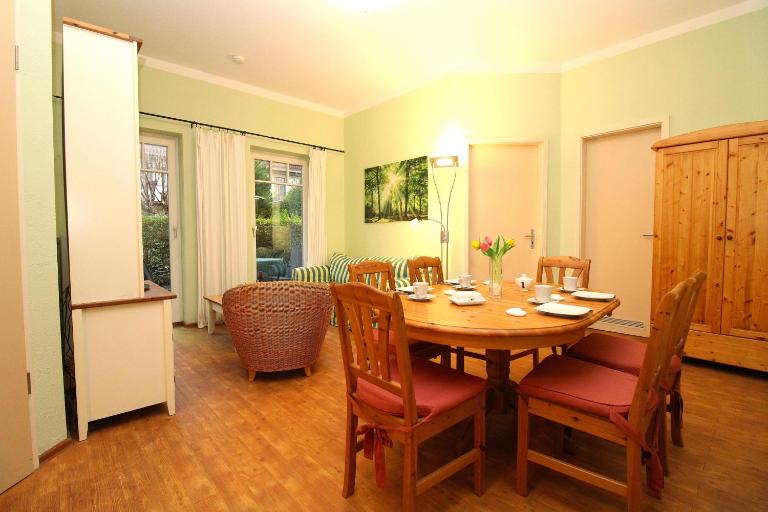 Appartementhaus Strandstraße 32 Fewo 5 - B&B Ostseebad Kühlungsborn