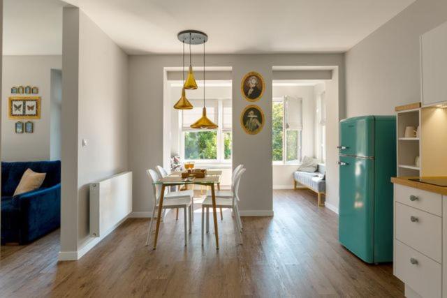 Apartament Kardamon - Sudeckie Historie - B&B Duszniki-Zdrój