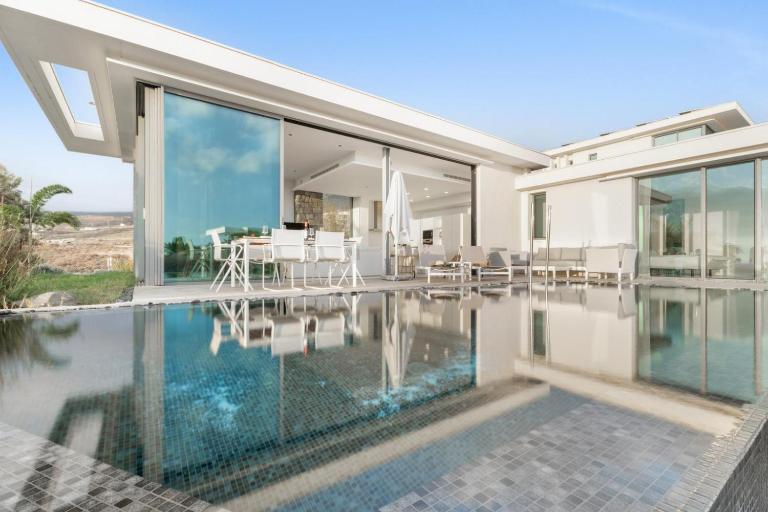 LuxLiving Tenerife Dali - Bed and Breakfast Guía de Isora