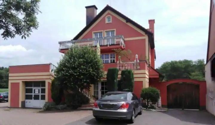 Penzion Červený mlýn - B&B Rakovník