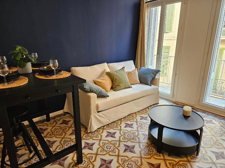 Évasion bleue, balcon ensoleillé - B&B Nimes