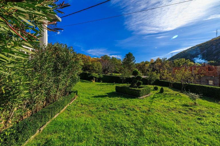 Hundefreundliches Apartment mit Grillbereich, Privatparkplatz, WiFi in ruhiger Lage - B&B Grižane