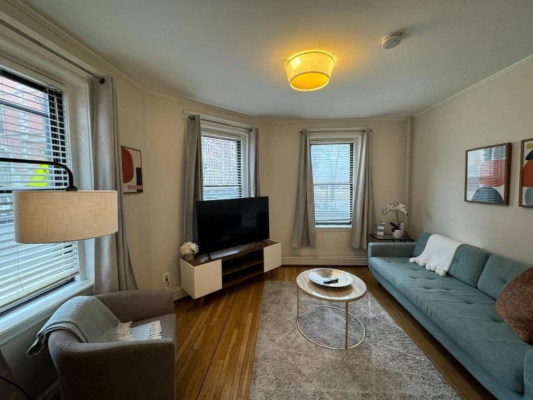 Cozy 1 Bed Near Boston Medical - Chambres d'hôtes Boston
