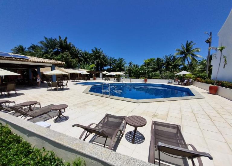 Casa com Área Gourmet e Lazer em Condomínio a 300m da Praia do Flamengo - Bed and Breakfast Salvador