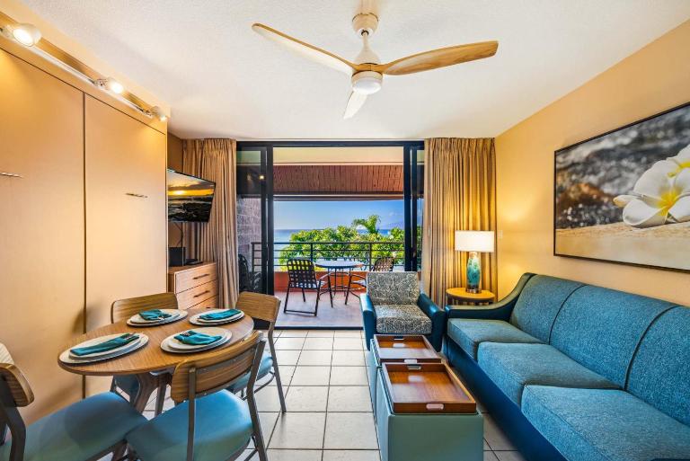 Kuleana Club #410 Oceanfront 1 bedroom 1 bathroom - Gated 2nd Fl - B&B Kahana