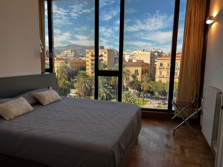 politeama view apartment - B&B Palermo